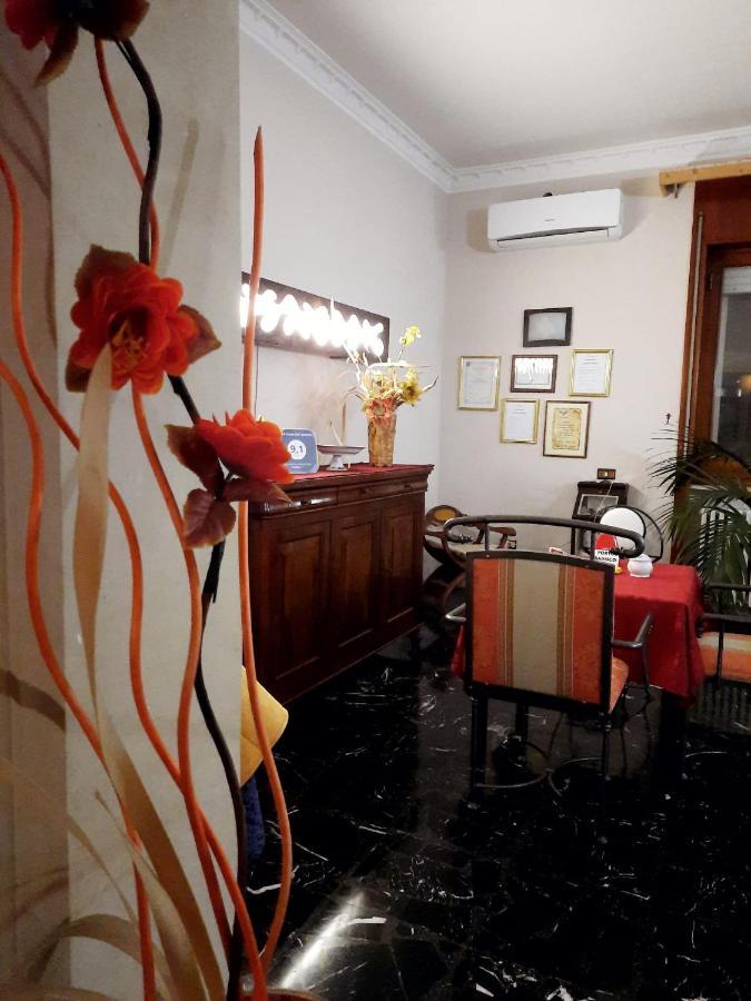 B&B Coste Del Salento San Pietro Vernotico Exteriör bild