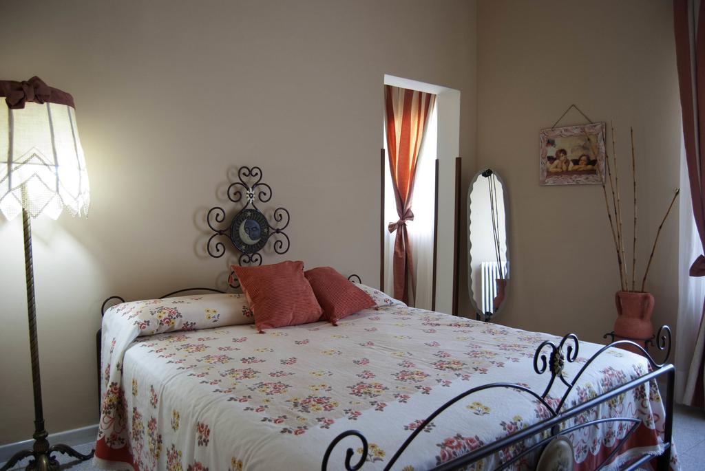 B&B Coste Del Salento San Pietro Vernotico Rum bild